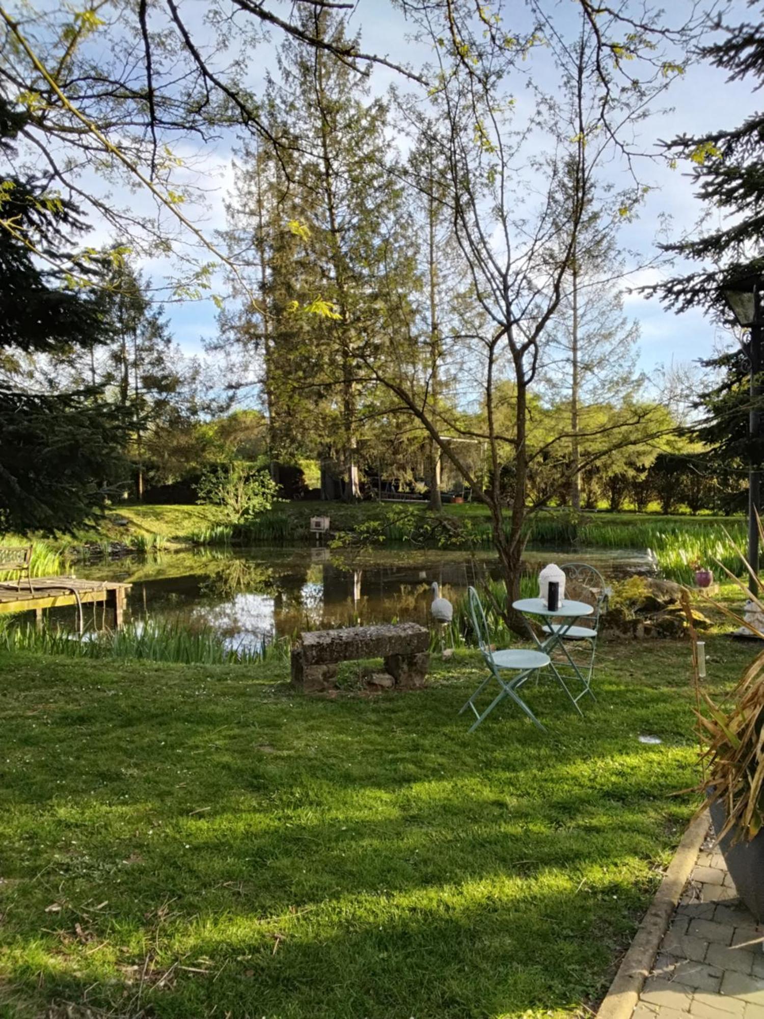 Saint-Aubin  Au Petit Bonheur De Seraphine מראה חיצוני תמונה